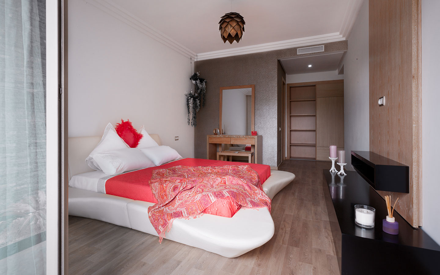 California-Parc-Empire-Immobiler-02